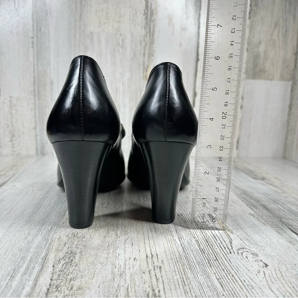 New Sofft Geva Black Leather Peep Toe Stacked Heel Mary Jane